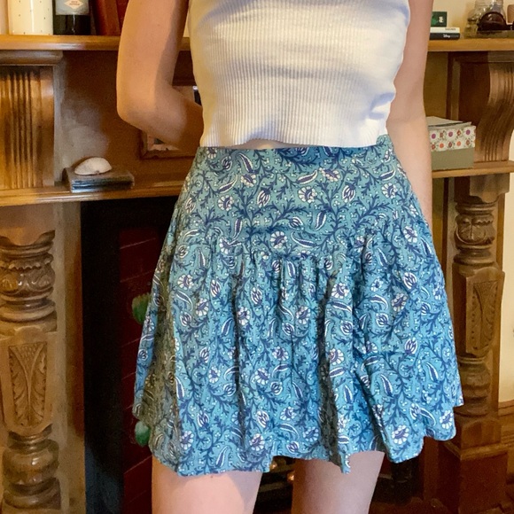 Blue Paisley Mini Skirt - Picture 3 of 3